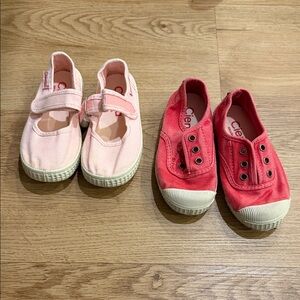 Cienta Kids Pink and Red Sneakers